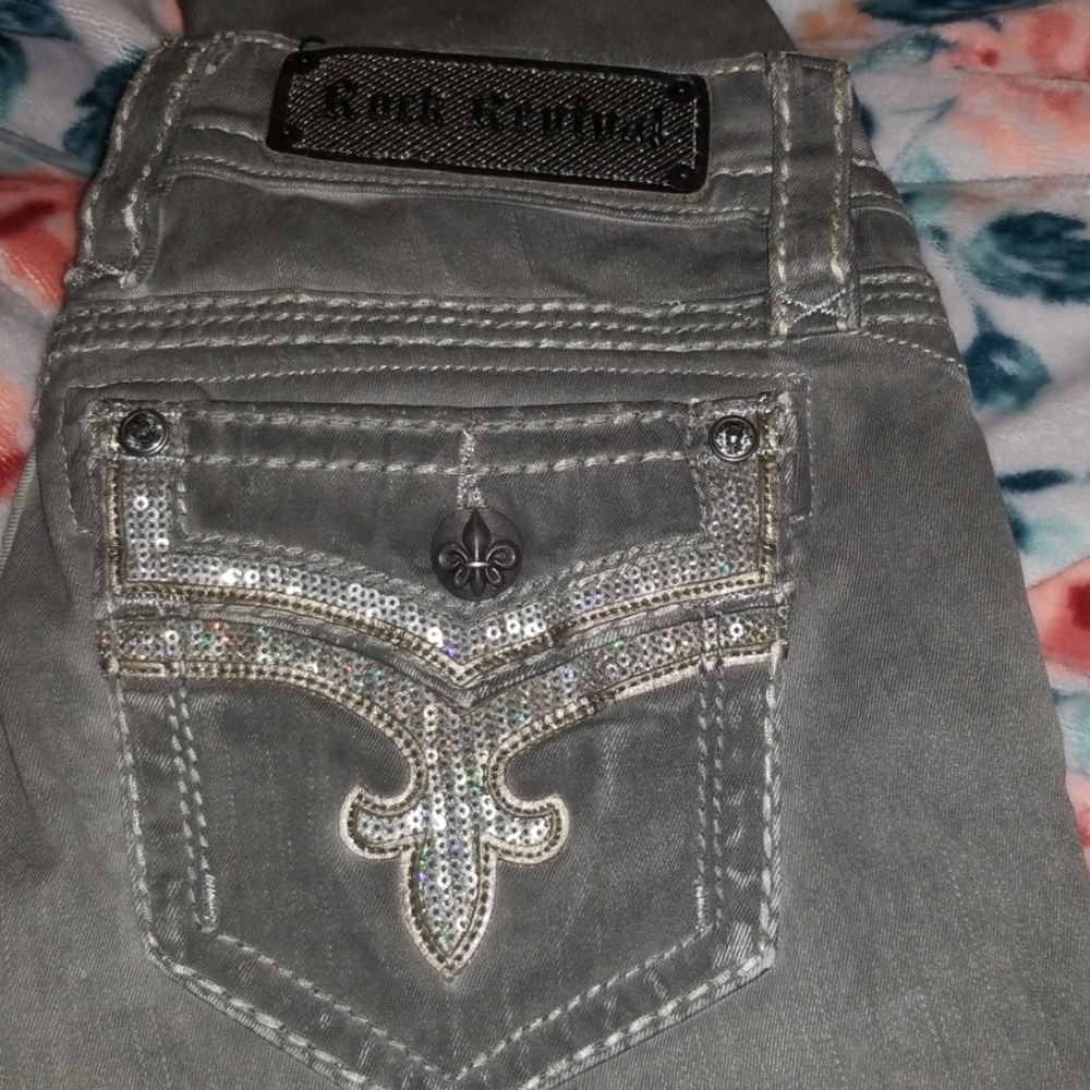 Rock revival skinny delisa 28